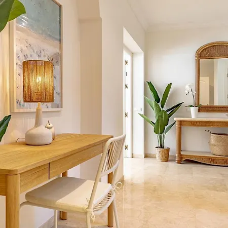 Villa Luxury Villa, Heated Pool, Next To The Marbella